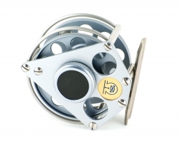 Ari't Hart Ari't Hart